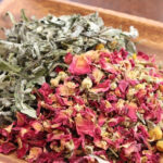 よもぎ蒸しとハーブで期待できる効果とは?女性のお悩みを解決しよう。